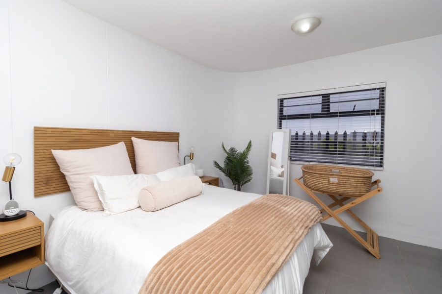 2 Bedroom Property for Sale in Burgundy Estate Western Cape